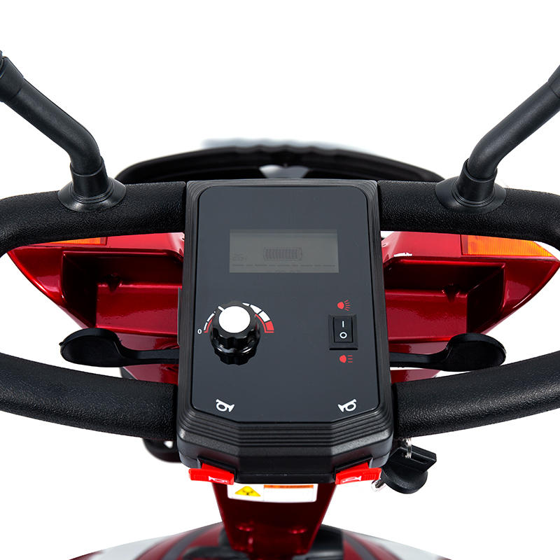 YL-16 4-pyöräinen tasoitus maastossa toimiva skootteri