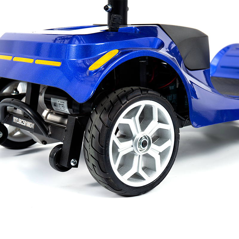 YL-09S pitkän matkan 20 km aikuiset ja eläkeläiset kokoontaitettava moottoriskootteri