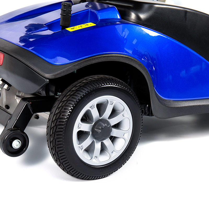 YL-09B kokoontaittuva 4-pyöräinen kevyt liikkuva skootteri korilla