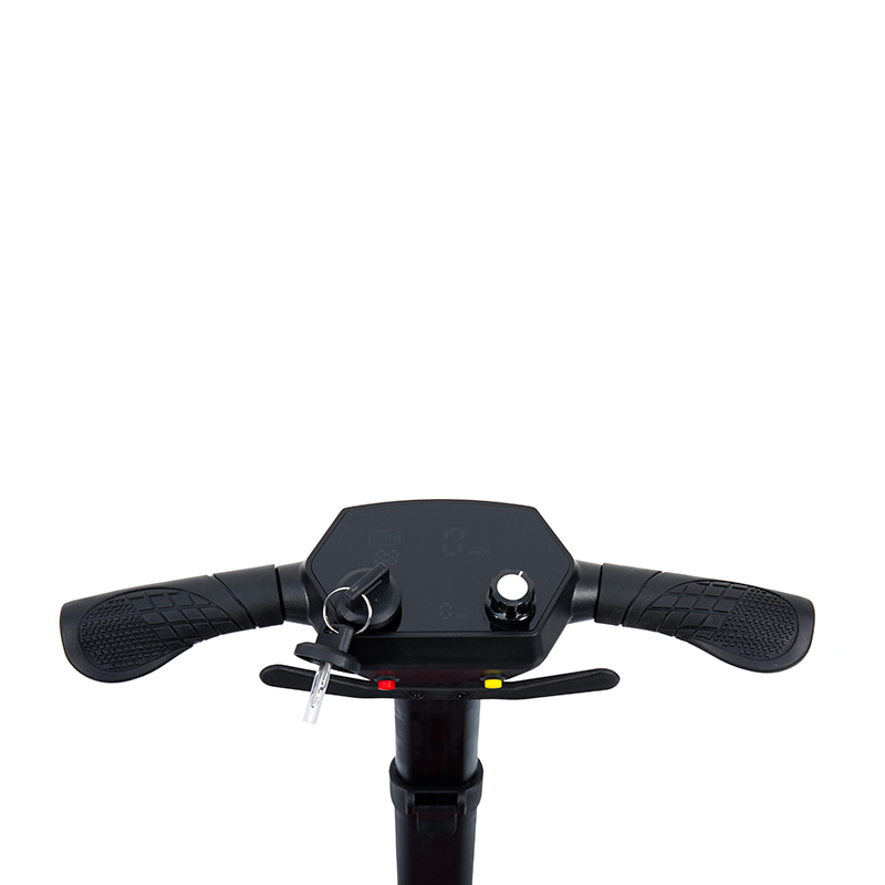 YL-985S 4-pyöräinen Kevyt kannettava, kokoontaitettava sähkökäyttöinen matkaskootteri